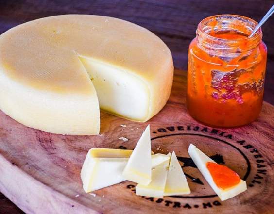 queijo canastra tradicional roça da cidade situação geleia