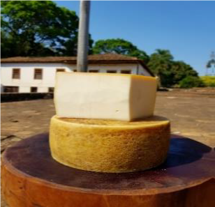 queijo de cabra trilha cortado queijaria fazenda atalaia